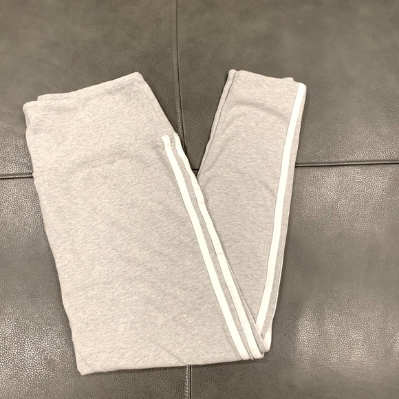 Colsie Pants - Colsie Heather gray leggings